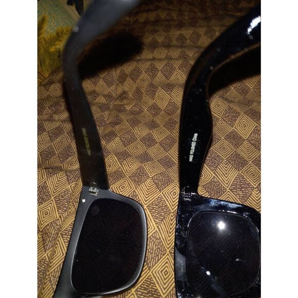 Sunglasses 👓 🕶 😎 - Picture 6 of 8